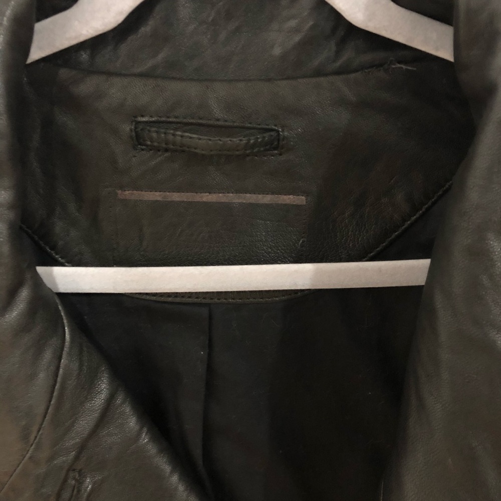 BLACK LEATHER JACKET - Picture 6 of 11